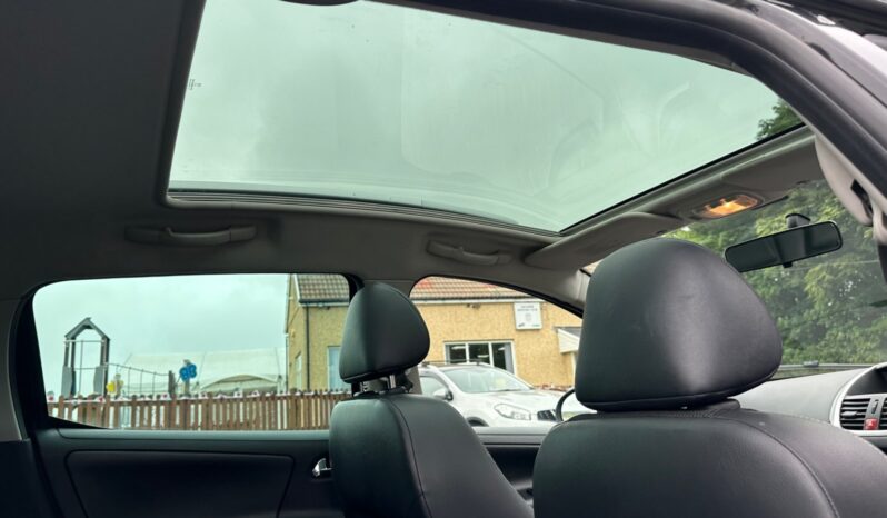 
								Peugeot 207 1.6 VTi Allure 5dr full									