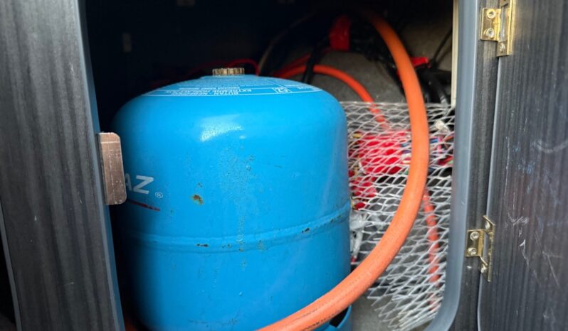 
								Volkswagen Transporter 2.0 TDI 102PS Startline Van full									