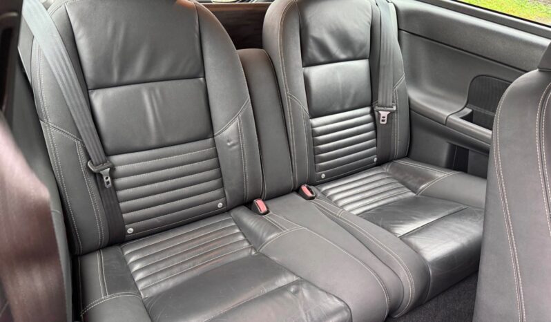 
								Volvo C30 D2 [115] R DESIGN 3dr full									