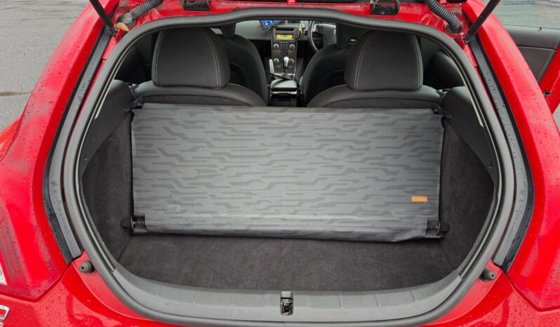 
								Volvo C30 D2 [115] R DESIGN 3dr full									