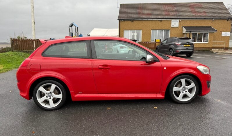 
								Volvo C30 D2 [115] R DESIGN 3dr full									
