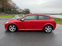 
										Volvo C30 D2 [115] R DESIGN 3dr full									