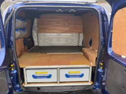 
										Peugeot Bipper 1.4 HDi 70 Professional full									