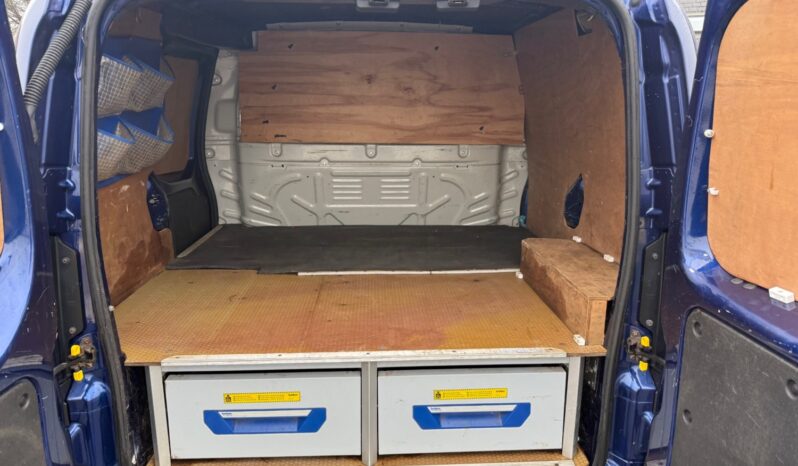 
								Peugeot Bipper 1.4 HDi 70 Professional full									