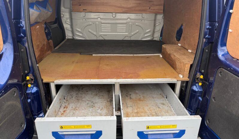 
								Peugeot Bipper 1.4 HDi 70 Professional full									