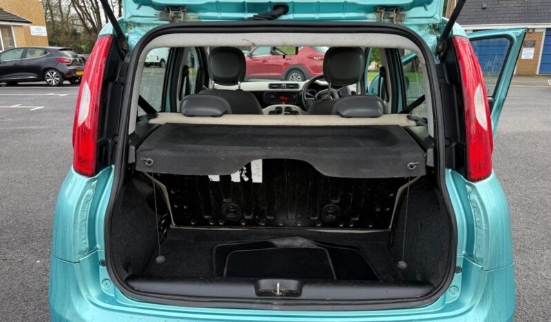 
								Fiat Panda 0.9 TwinAir [85] Easy 5dr Dualogic full									