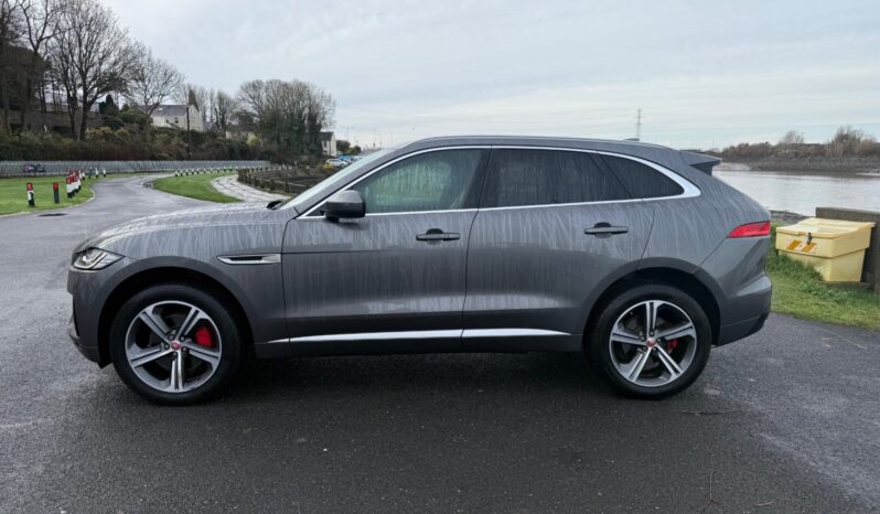 
								Jaguar F-Pace 3.0d V6 S 5dr Auto AWD full									