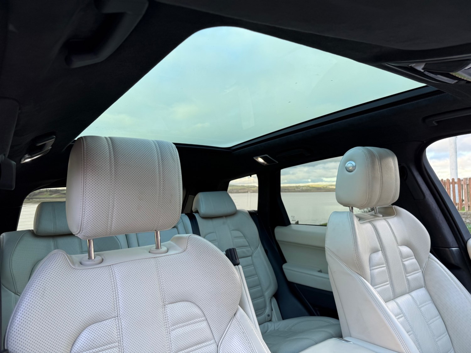 Land Rover Range Rover Sport 3.0 SDV6 [306] Autobiography Dynamic 5dr Auto