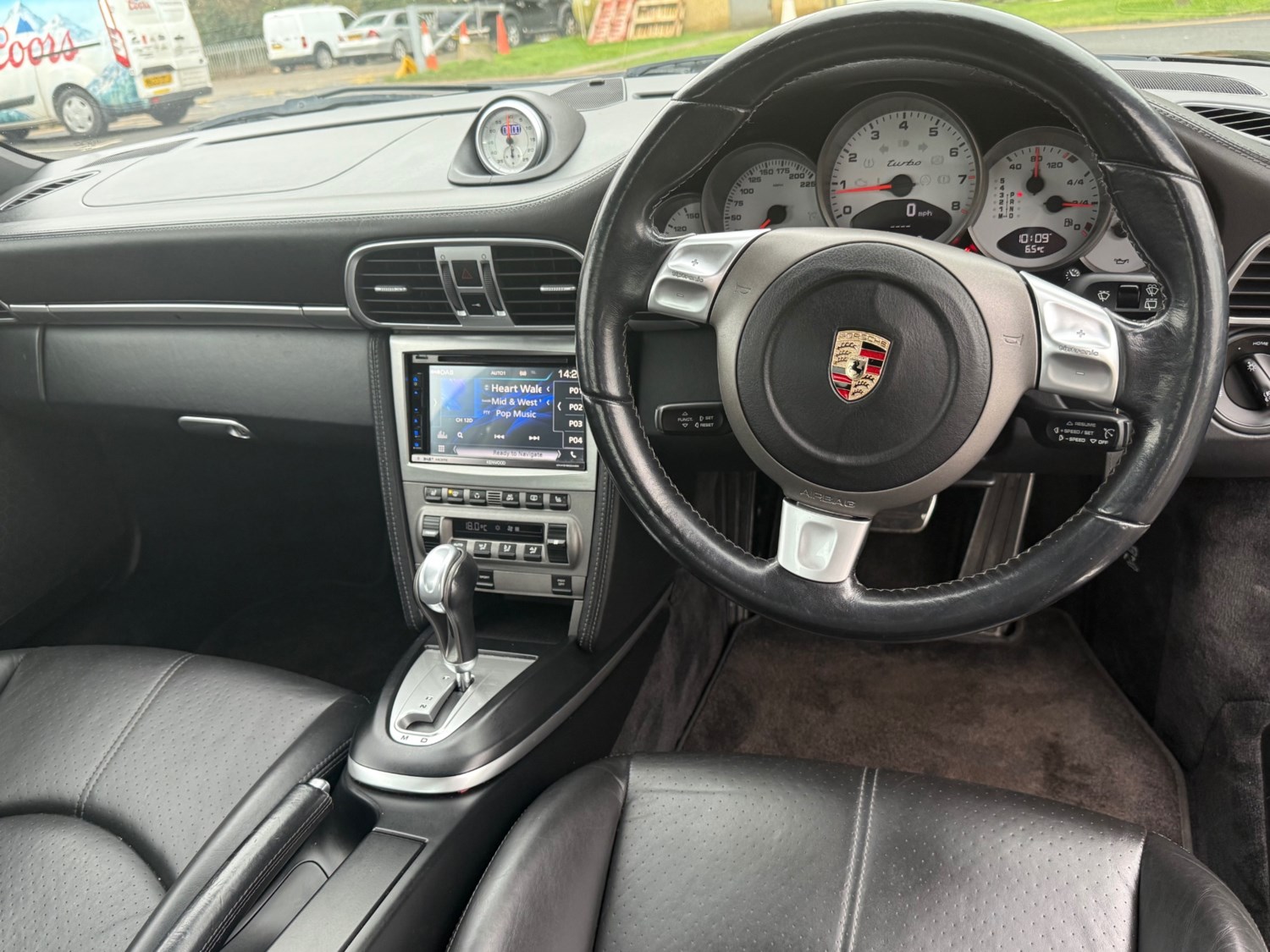 Porsche 911 2dr Tiptronic S