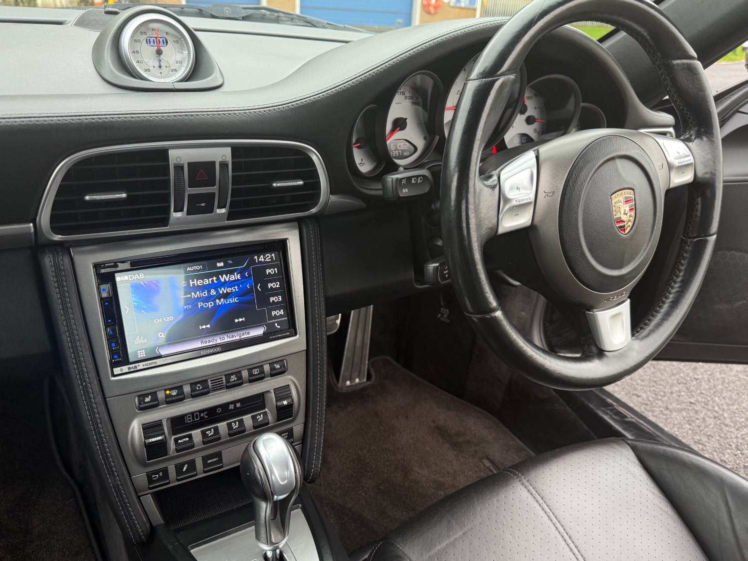 Porsche 911 2dr Tiptronic S