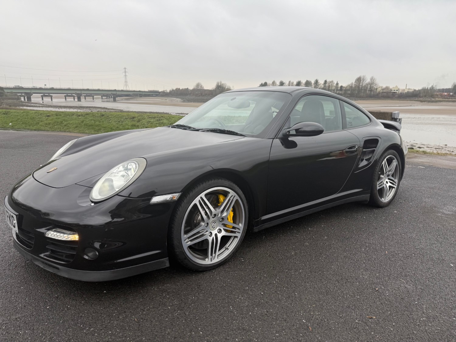 Porsche 911 2dr Tiptronic S
