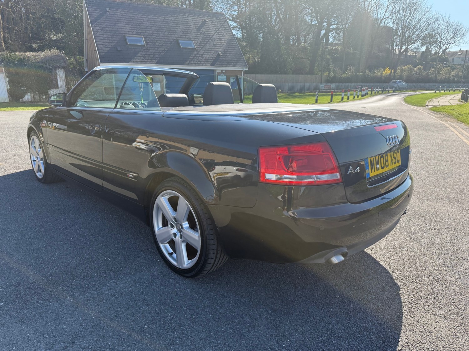 Audi A4 2.0 TDi S Line 2dr