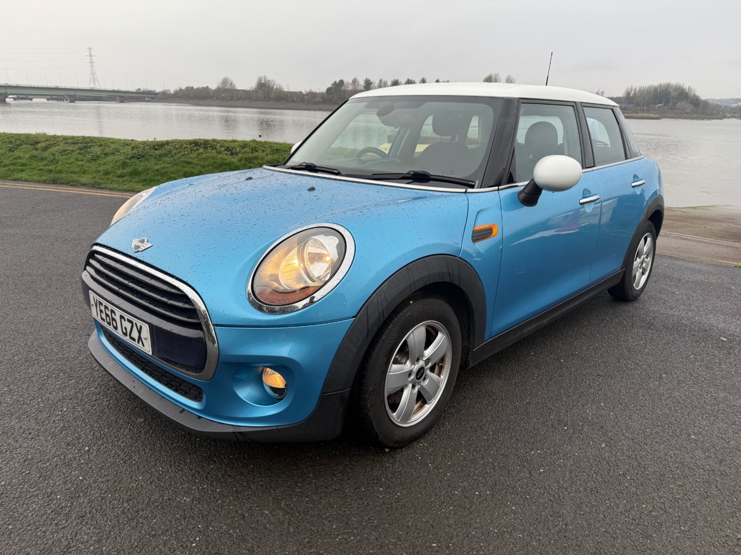 MINI Hatch 1.5 Cooper D 5dr