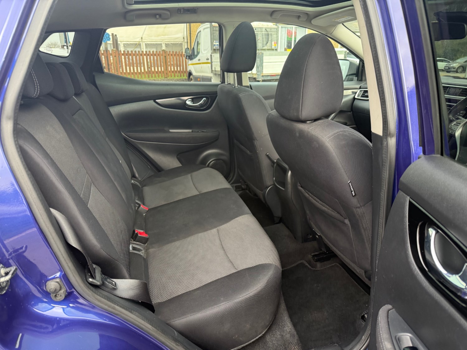 Nissan Qashqai 1.2 DiG-T N-Connecta 5dr