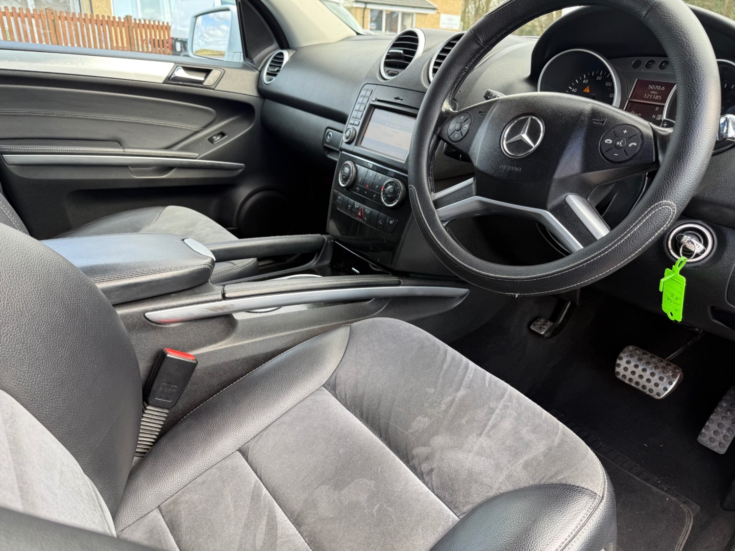 Mercedes-Benz M Class ML350 CDi BlueEFFICIENCY [231] Sport 5dr Tip Auto