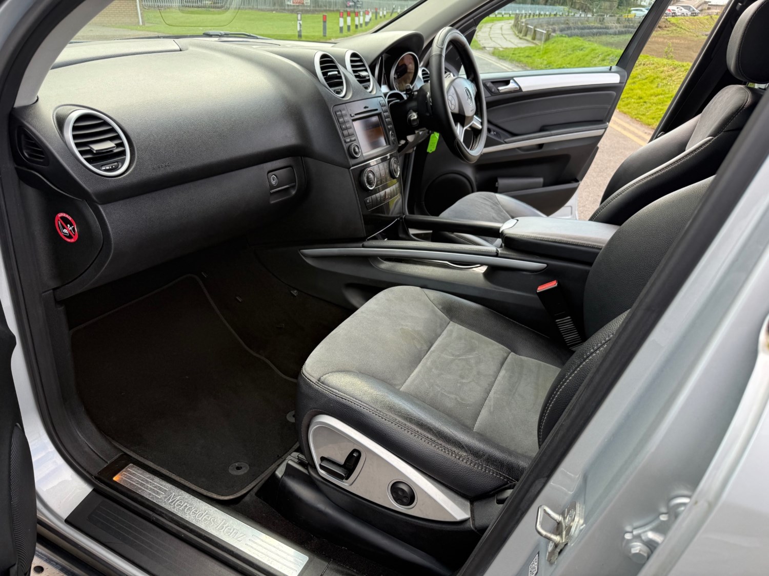 Mercedes-Benz M Class ML350 CDi BlueEFFICIENCY [231] Sport 5dr Tip Auto