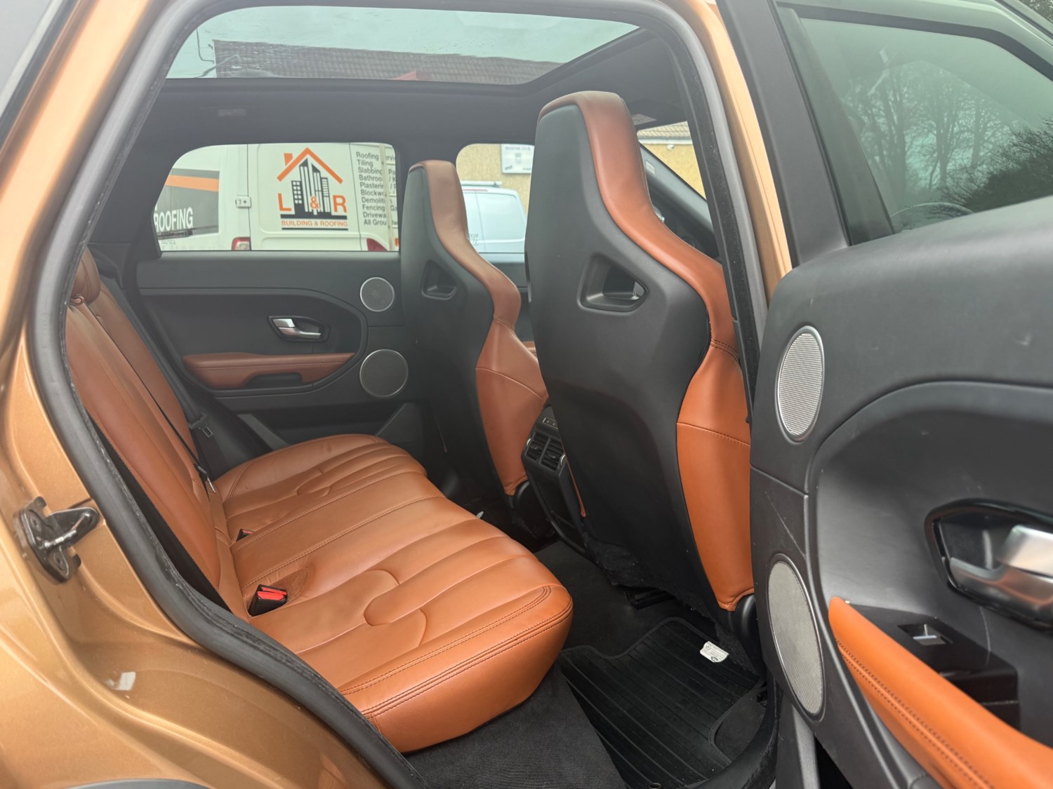 Land Rover Range Rover Evoque 2.2 SD4 Dynamic 5dr Auto [9]