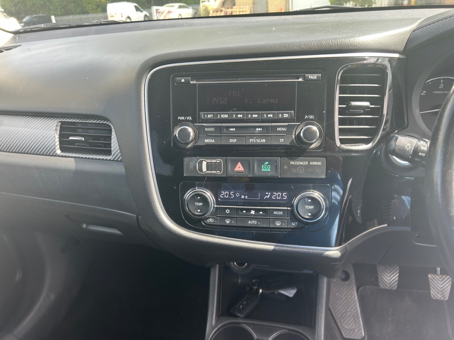 Mitsubishi Outlander 2.2 DI-D GX3 5dr 7SEATER FULL LEATHER