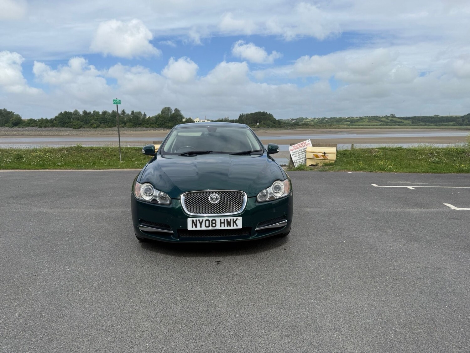 Jaguar XF 2.7d Premium Luxury 4dr Auto