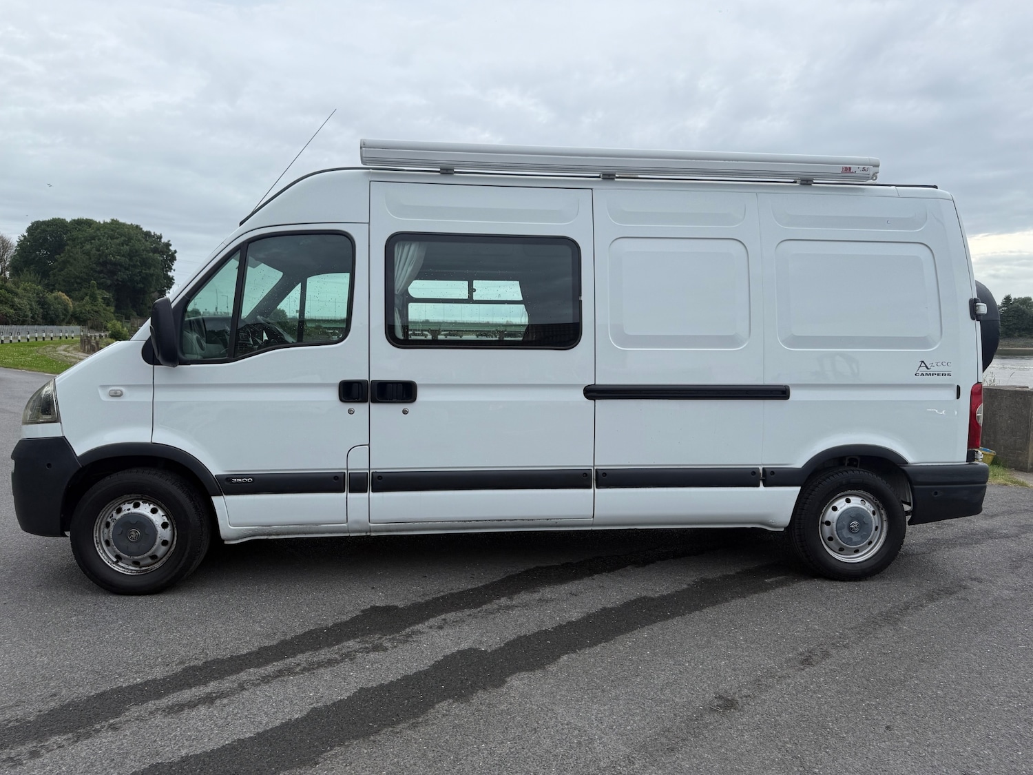 Vauxhall Movano