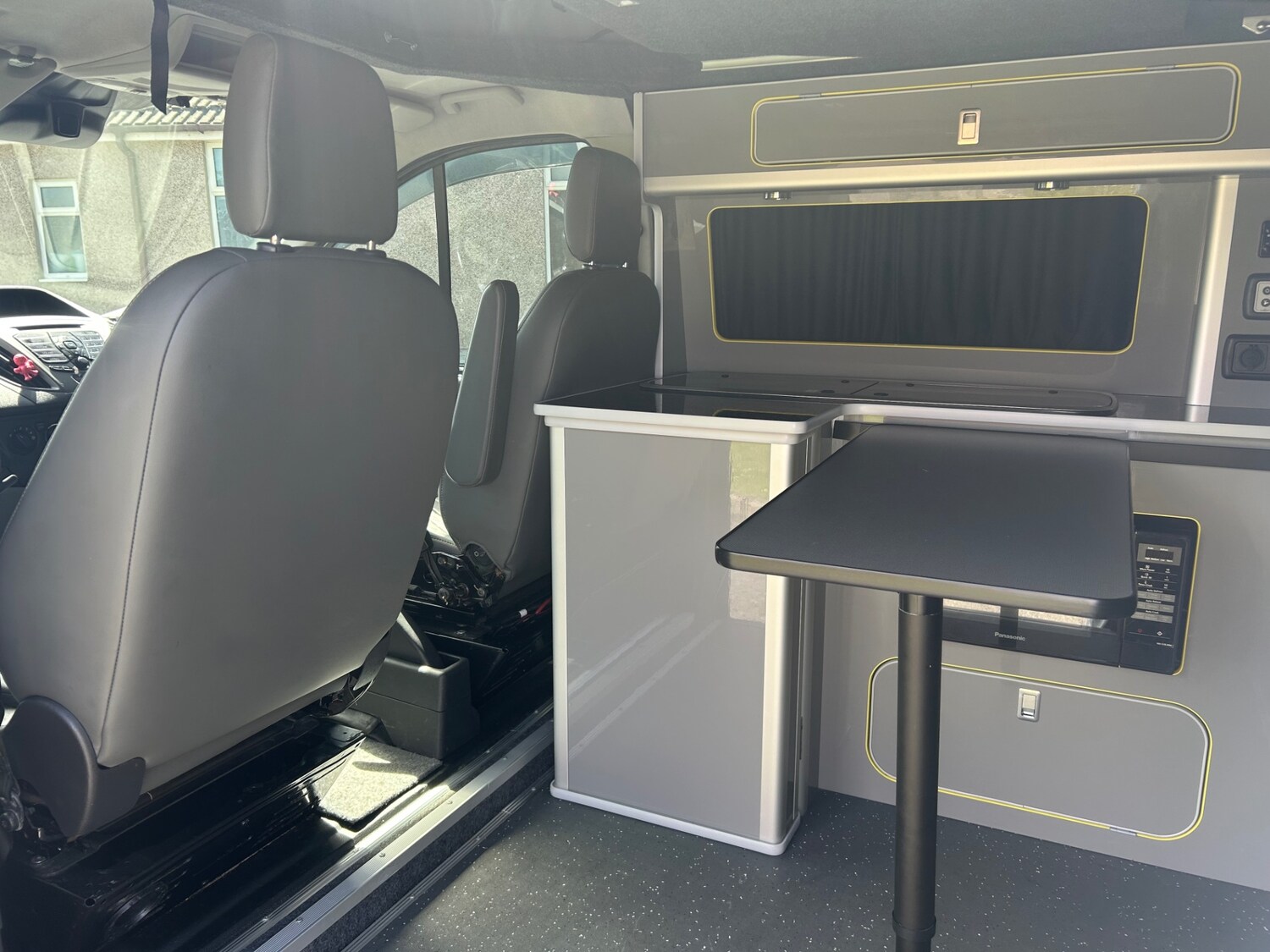 Ford Transit Custom 2.0 TDCi 105ps CAMPER VAN