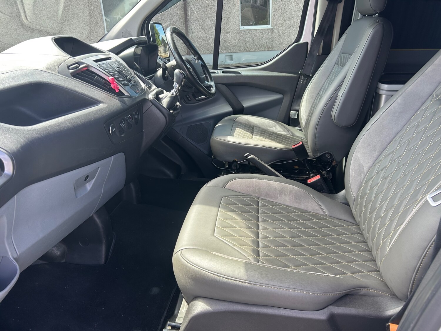 Ford Transit Custom 2.0 TDCi 105ps CAMPER VAN