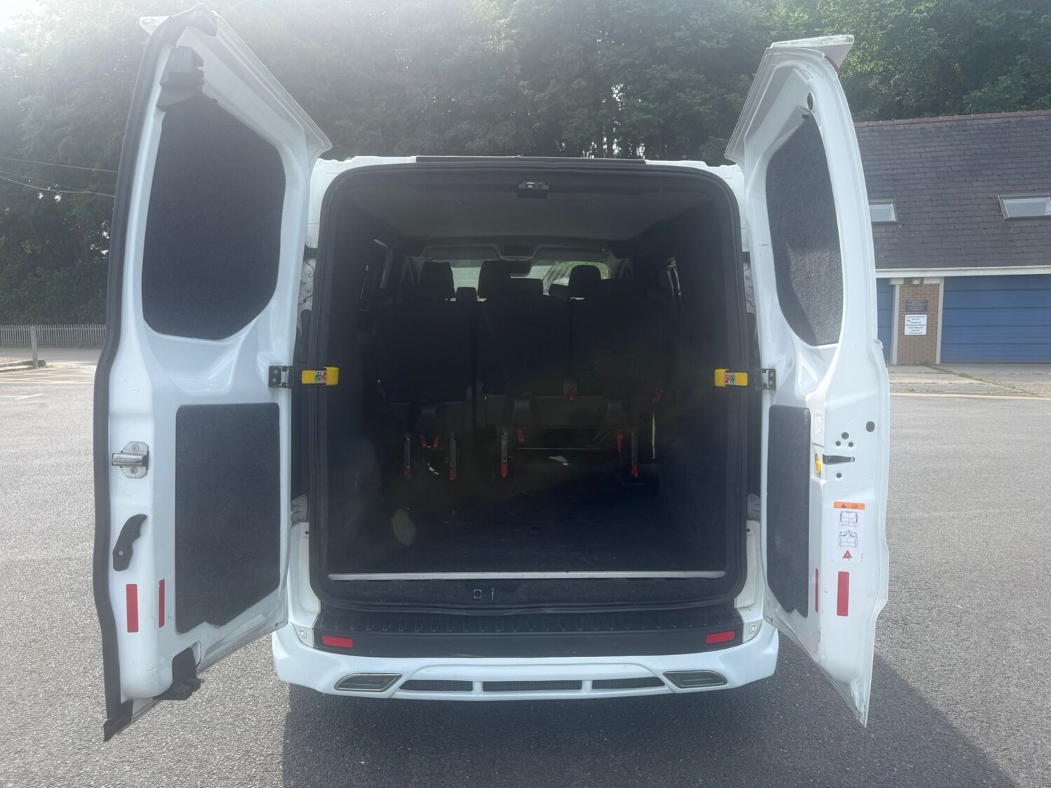 Ford Transit Custom 2.0 EcoBlue 130ps Low Roof Trend Van