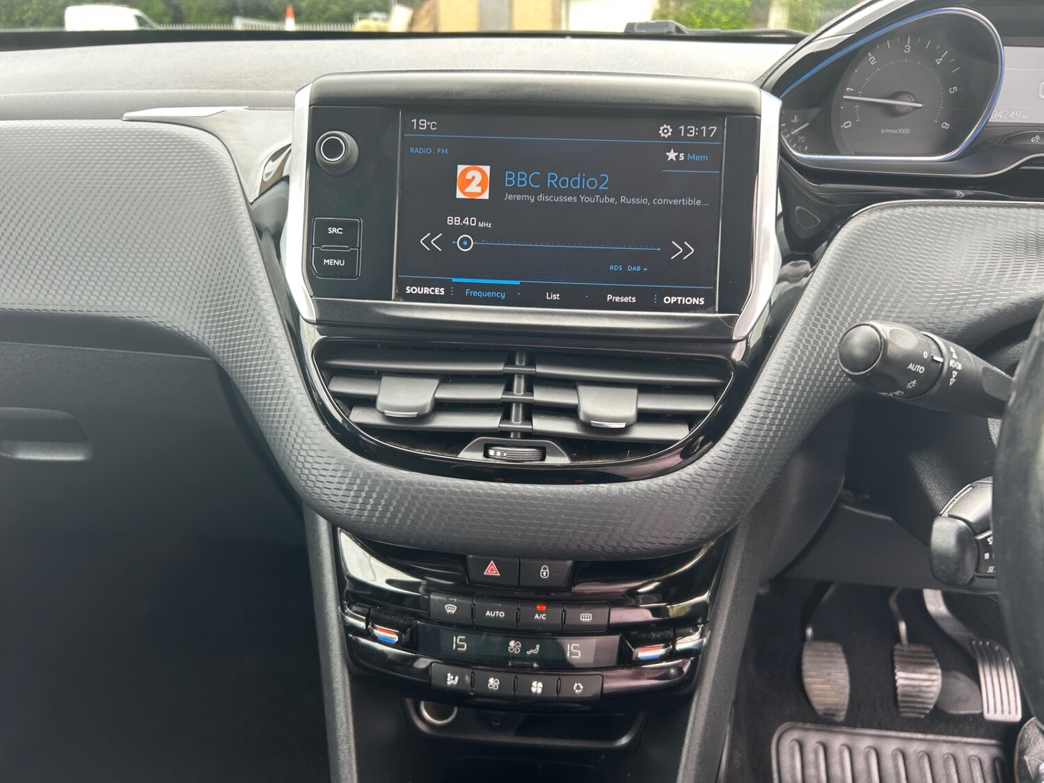 Peugeot 2008 1.6 BlueHDi 100 Allure 5dr