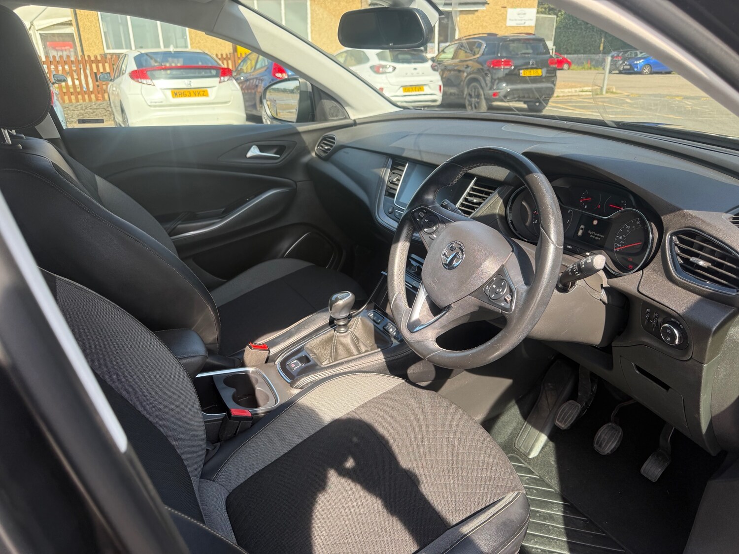 Vauxhall Grandland X 12 Turbo Sport Nav 5dr