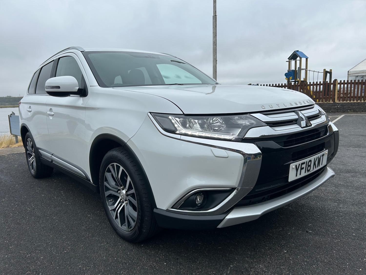 Mitsubishi Outlander 2.2 DI-D 4 5dr 7 seater