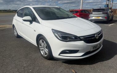 Vauxhall Astra 1.6 CDTi 16V ecoTEC Design 5dr