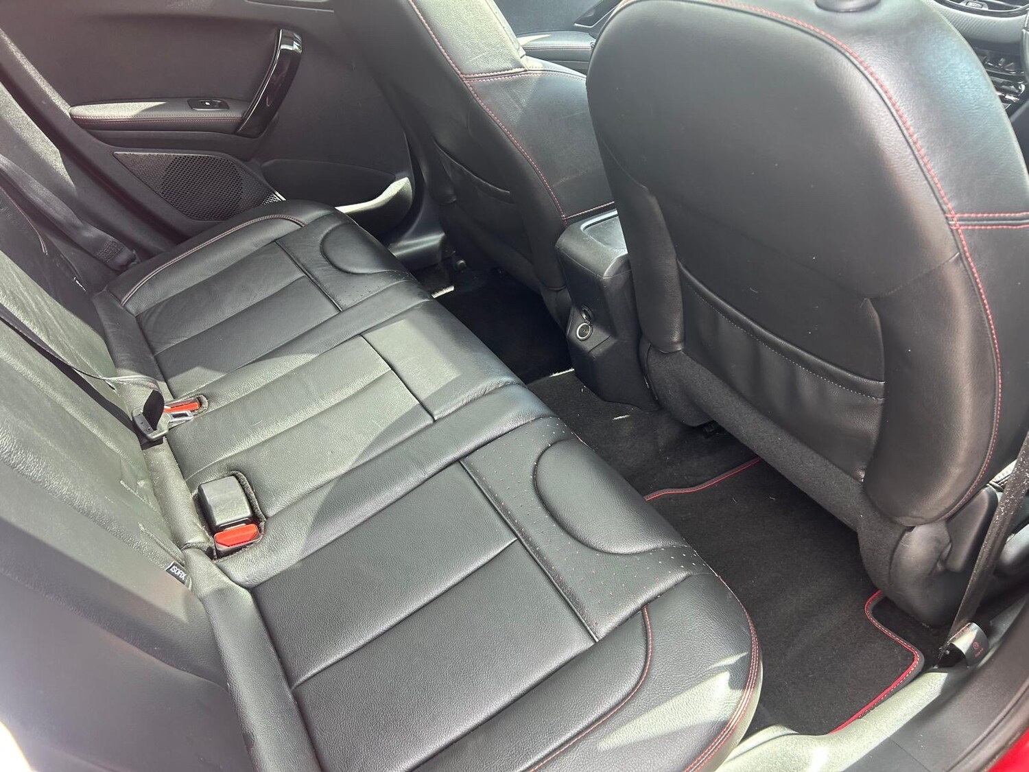 Peugeot 2008 1.5 BlueHDi 100 GT Line 5dr