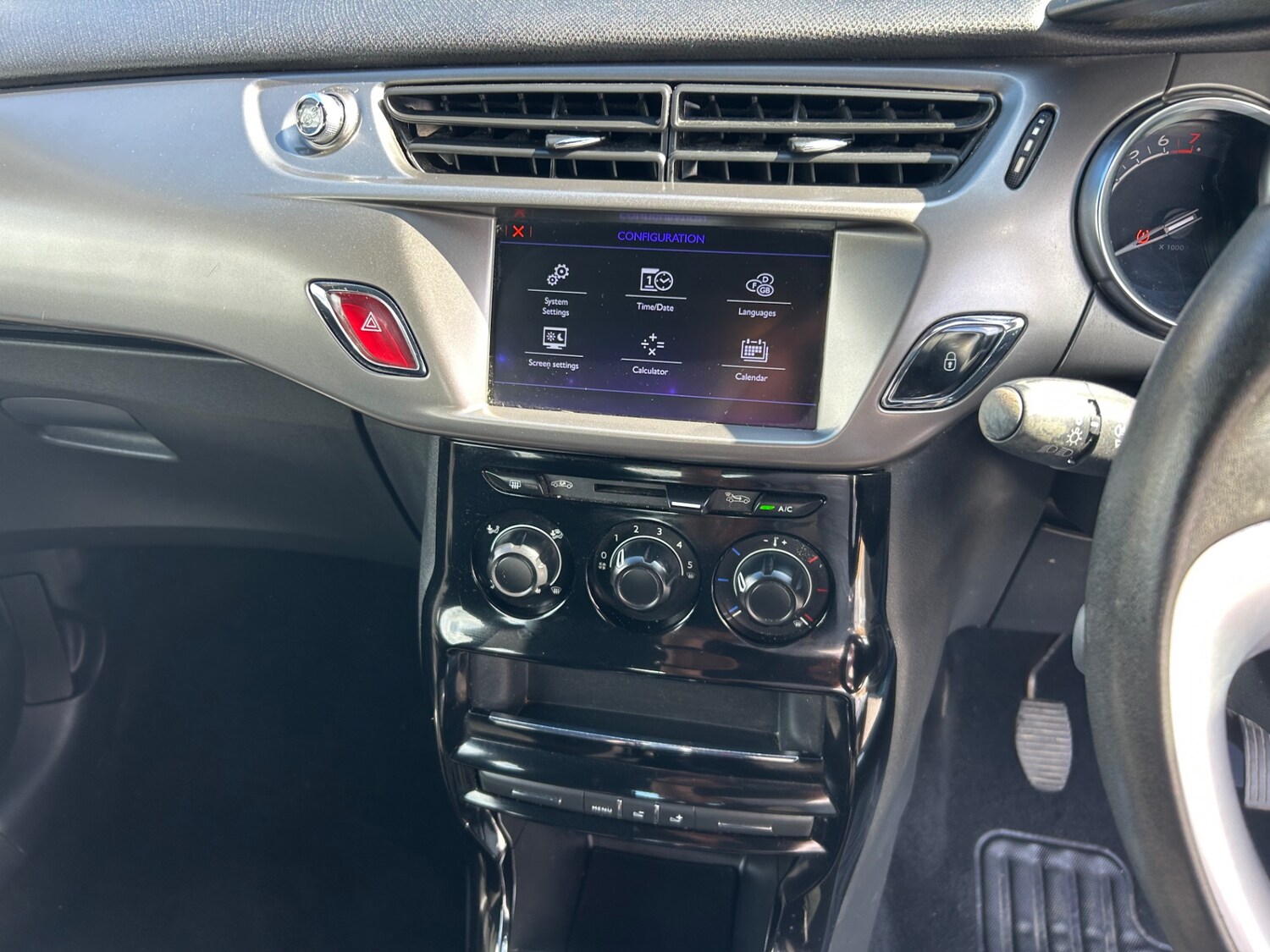 DS Automobiles DS 3 1.2 PureTech Chic 3dr