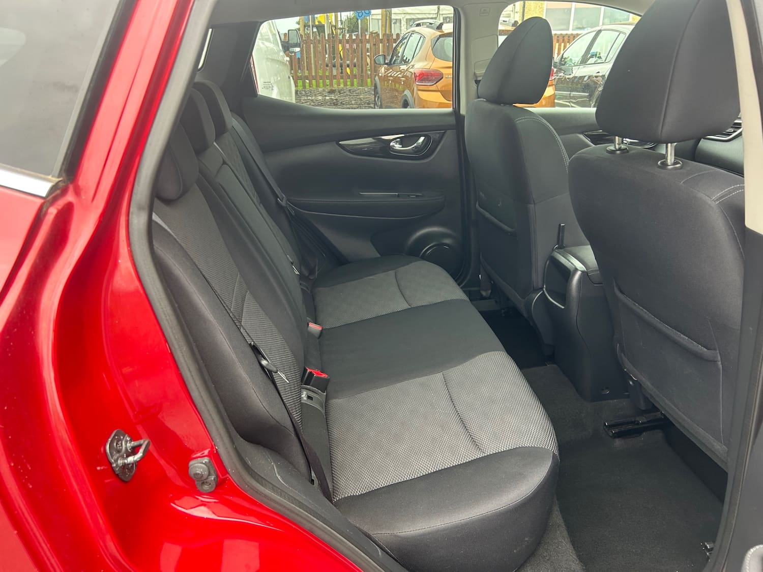 Nissan Qashqai 1.2 DiG-T N-Tec+ 5dr