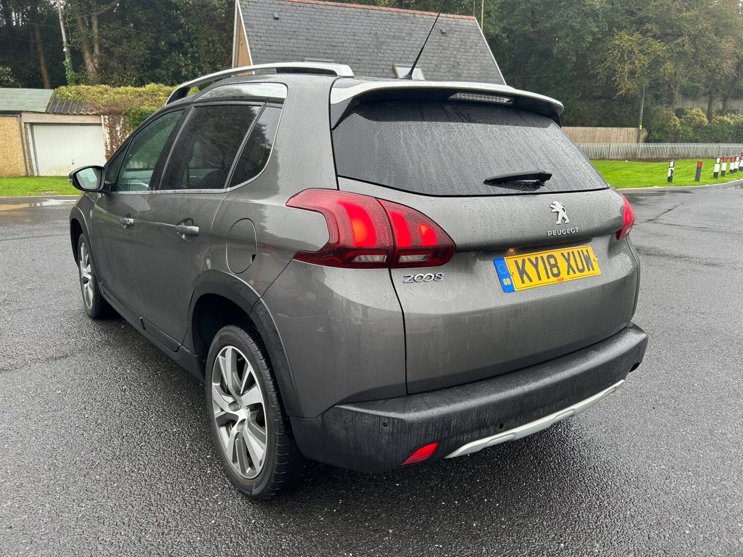 Peugeot 2008 1.2 PureTech 110 Allure 5dr