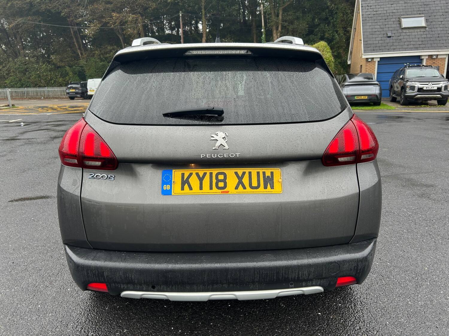 Peugeot 2008 1.2 PureTech 110 Allure 5dr