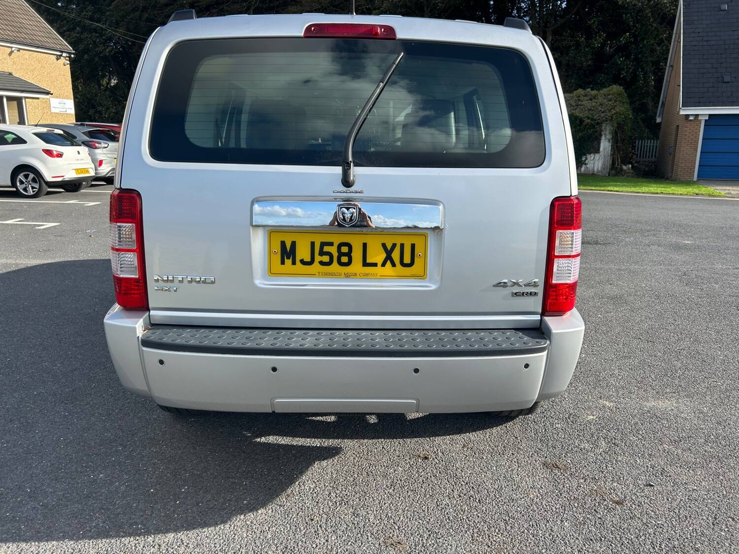 Dodge Nitro 2.8 CRD SXT 5dr Auto